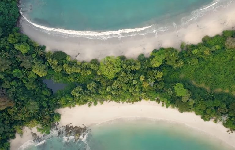 Plage au Costa Rica